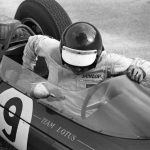 Jim Clark intră în cockpit
