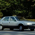 Renault 25 automobilul preferat al președenției franceze din anii ’80